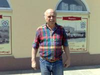 Иван Артамонов