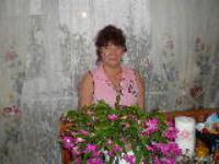 Лена Макарова